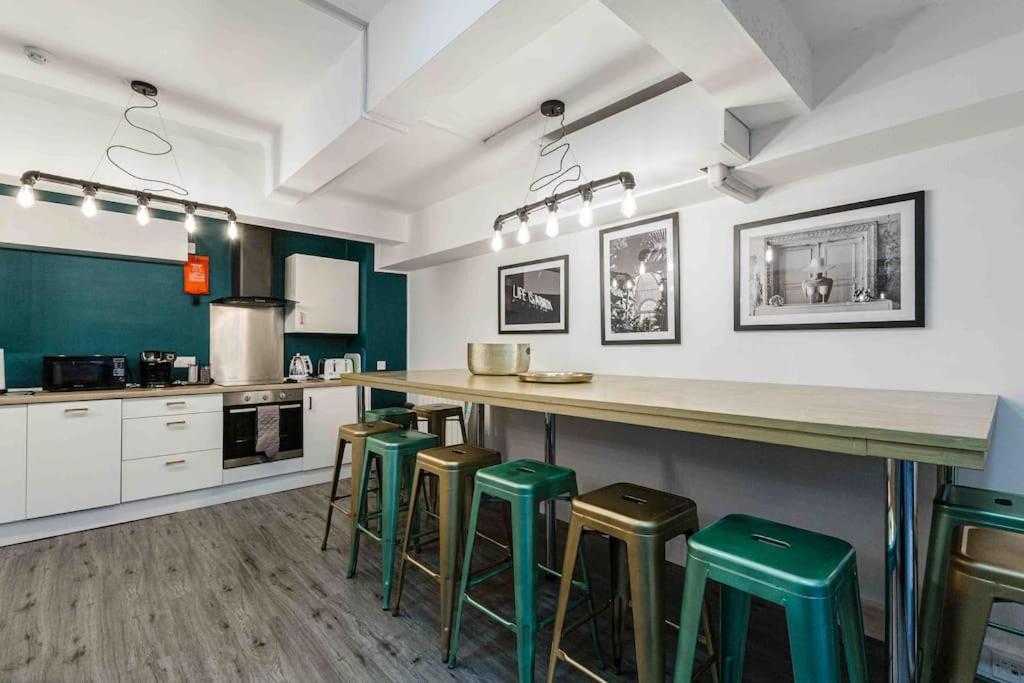 Vip City Centre Apartment With Secure Free Parking Ливърпул Екстериор снимка