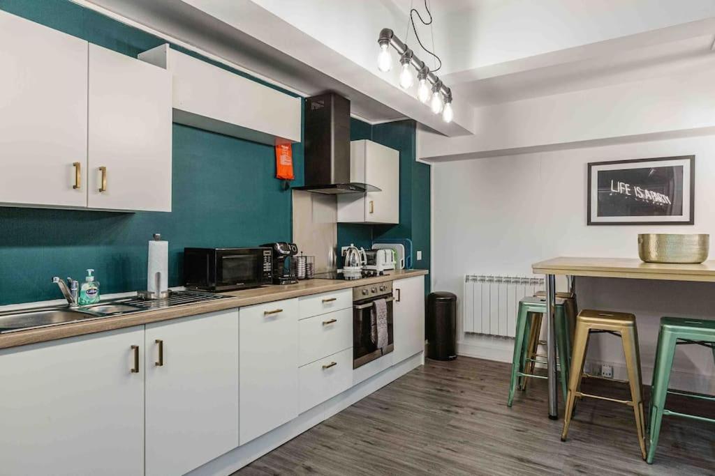 Vip City Centre Apartment With Secure Free Parking Ливърпул Екстериор снимка