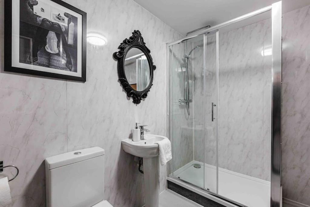 Vip City Centre Apartment With Secure Free Parking Ливърпул Екстериор снимка